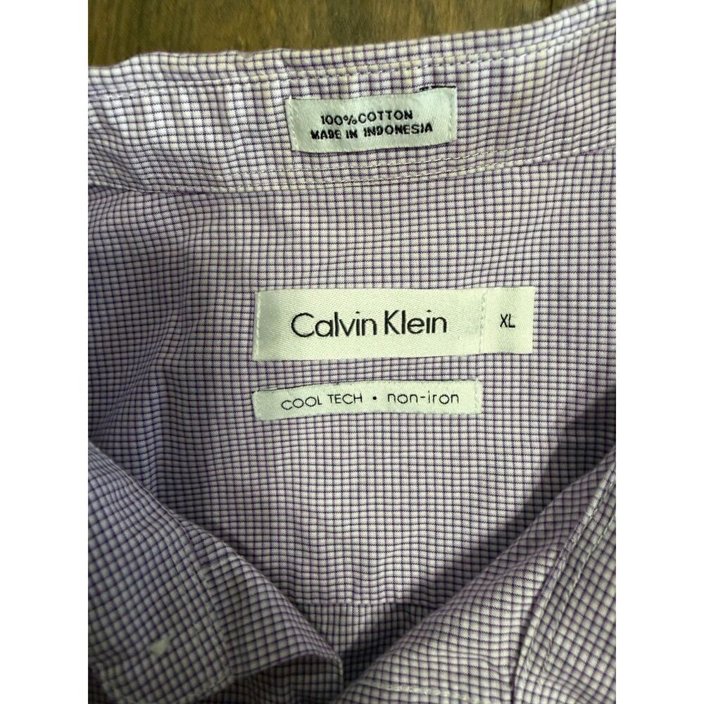 Calvin Klein Button Down - Picture 2 of 2